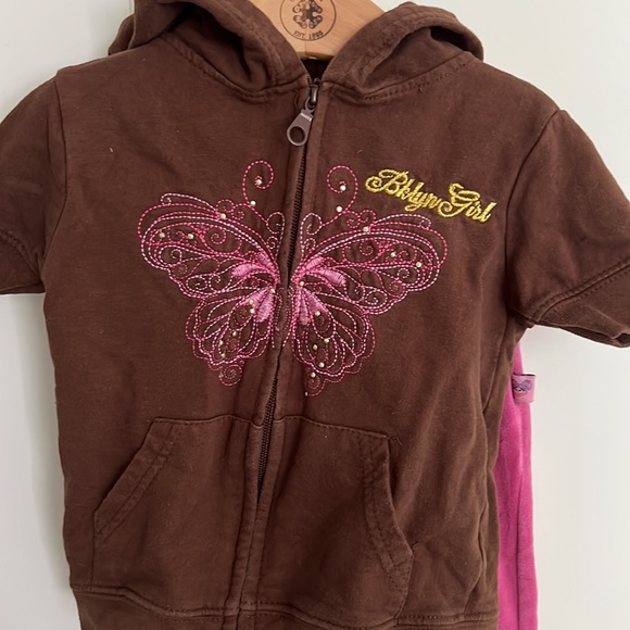 Sweatshirt and pants set - Picture 2 of 5